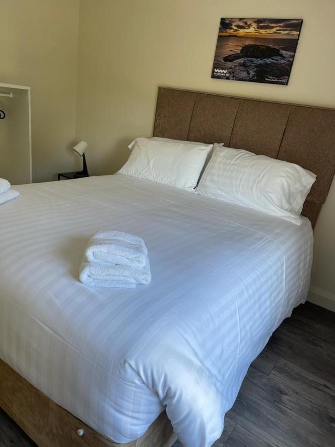 The Wild Atlantic Stay Carndonagh Exterior photo